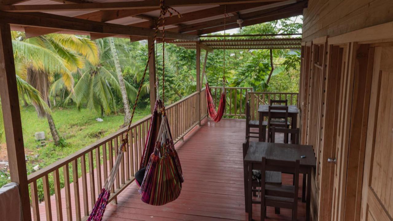 Valerie Emanuel Apartments Bocas Town Kültér fotó