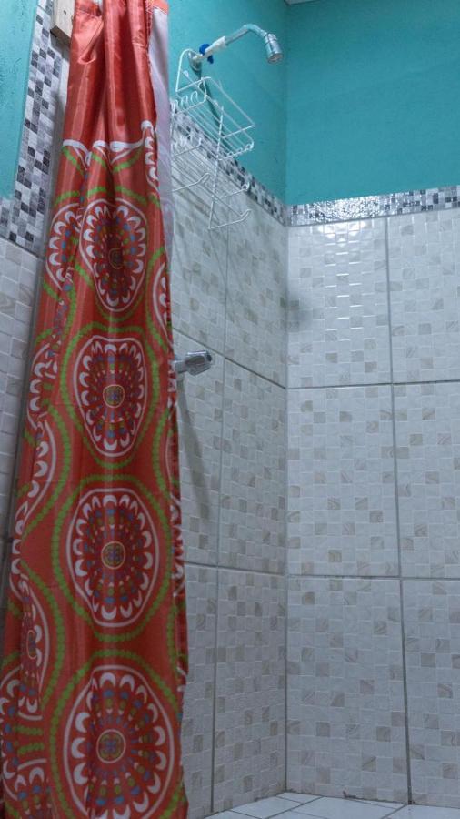 Valerie Emanuel Apartments Bocas Town Kültér fotó