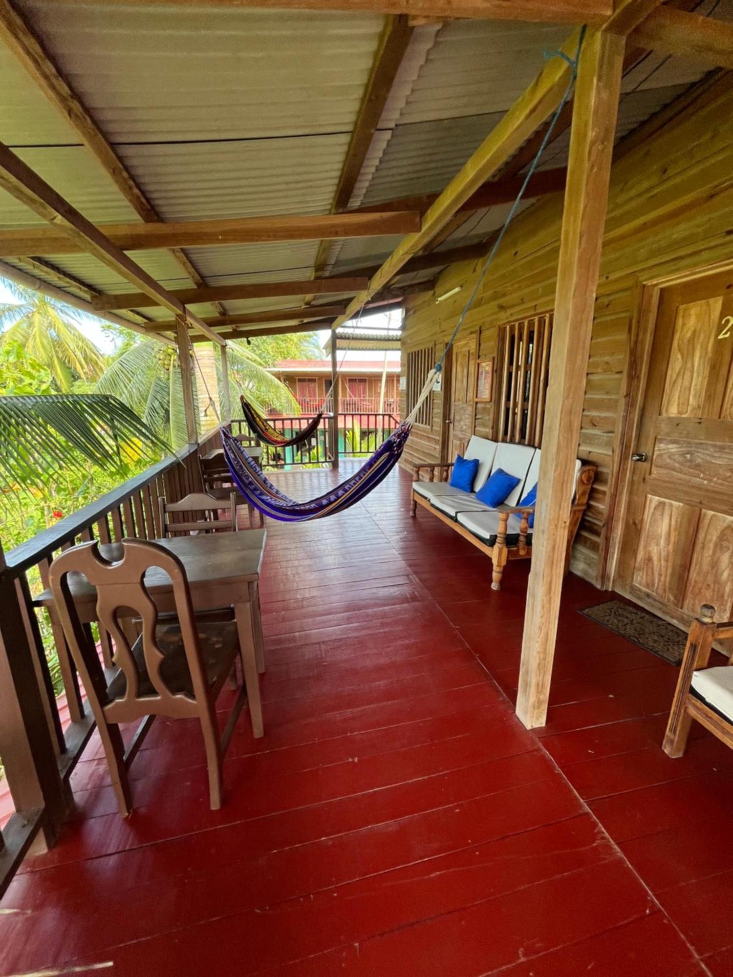 Valerie Emanuel Apartments Bocas Town Kültér fotó
